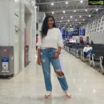 Sanjana Singh Instagram - @dubai , A place where the entire world love to visit, Yes I’m a travel Lover & love to discovering myself, love living in the moment , enjoy every moment, special thanks to @flydubai taking care of me like a baby & giving me so much love ❤️😘❤️, looking forward to explore more about life. #dubailife #dubaimall #dubai🇦🇪 @dubai
