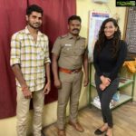 Sanjana Singh Instagram - I am so happy and glad to meet a honest police inspector like you Purushottam sir, after knowing the accident it is new birth to u sir. it's a miracle sir. after an healthy conversation with you me and my brother got inspired by you a lot sir, me and my brother very happy to meet you sir @_venkateshm