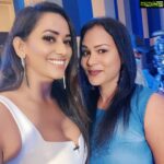 Sanjana Singh Instagram - Behind every success, there is a lot of hard work & concentration. All this could be possible because of people around me with positive vibes specially my brother who has always been a strong pillar. Who always believed in me and had faith in me for my decision. This award belongs to all my friends, fans & family. @_venkateshm @harshanrakesh @haswath_pro @reynold_25 @rey_fashion_events @chef_dilip_1