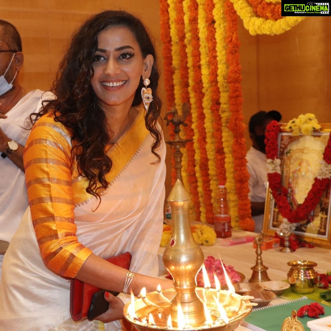 Sanjana Singh Instagram - at golmal tamil movie pooja.✨ The first step of your journey might be scary, but it is also full of so much possibility and wonder. It is full of excitement at all that could happen and faith that whatever is meant to happen, will happen. It might be hard to take that first step- to put your pen to paper, to move to the new city, to lace up your shoes- but don't let that fear keep you from starting. Don't let the fear keep you from feeling the excitement and wonder at everything in front of you, because I promise that once you take that first step, you'll never look back. @aslam_raffi thank you so much bro for these beautiful pictures.