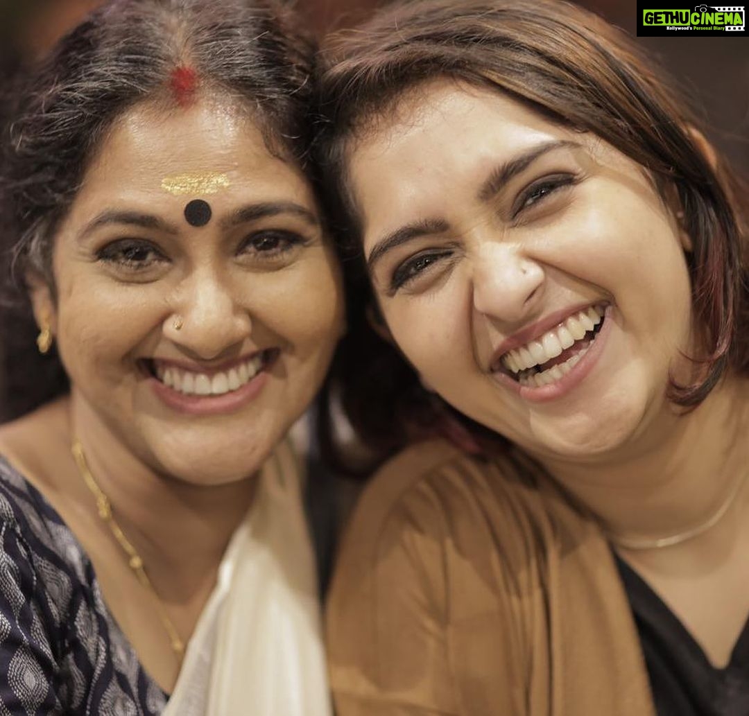 Sanusha Instagram - @anju_aravind24 You are love. You are sweetest. You are kindest. You are most funniest. You are a best company to be with Anju chechi… Thank you for being all that you are to me… Wishing all luck and happiness along the way & now that you are back on full power with cinemas, let’s just have lots n lots of fun working together and may you be blessed all luck with all the works you gonna rock giving life to!! 😘🤗😍 @ansajgopi Thaankuuu for 📸 our happiest montha ❤️ #shesadipoli #appreciationpost #thankful #happygirls #teacher #friend #sister #allinone #everywishescometrueforyou #comebackstronger #muaaah
