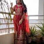 Sarah Khan Instagram - ♥️ Wearing @shaposh_official PR by @pr_by_zainab 📸 @itsshehryaradil Karachi, Pakistan