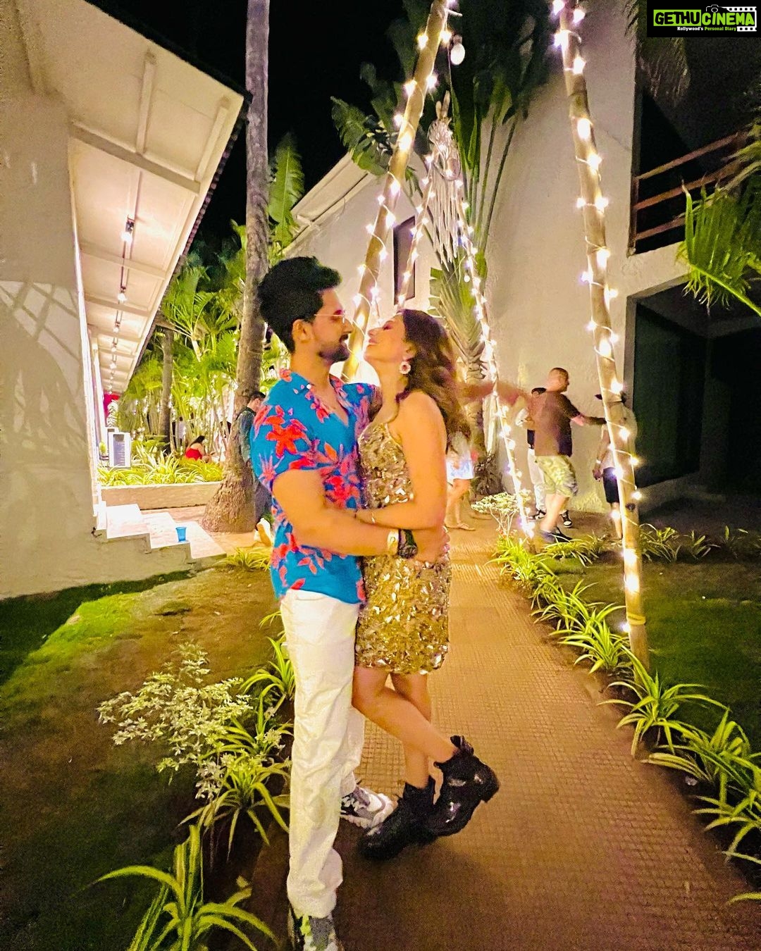 Sargun Mehta Instagram - For me and sargun pre declaration , pre celebration pre gratitude ,in other words ‘intention’ sows the seeds of victorious future ..and on the first day of 2022 i humbly pre declare this year as the greatest year of our lives so far an year of mega celebrations an year of our meteoric rise an year of our exponential growth ..me and sargun welcome and embrace you 2022 with all the love pre gratitude and conviction in the multiverse #TeamRaviiSargun #raviidubey #sargunmehta #2022 #happynewyear #pregratitude #precelebration #previctory