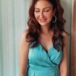 Saumya Tandon Instagram - Kitthe chaliye! . . . . . . . . . . . . . . @twinkle_makeupartist . #instareels #instareelsindia❤️ #instareelstrending #shershaah #fashion #makeup #saumyatandon