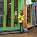 Saumya Tandon Instagram - I was just walking in Covent Garden in london it was cloudy and rainy and there was no sunlight .I was in that mood ummmmm somber, pensive May be, I decided to wear something bright to perk me up and then I came across this alley called #neilsyard , bright happy colourful street. Sometimes when you make an effort to be happy up things around align with your effort. #travel #traveldairies #london Picture @vineet_johri