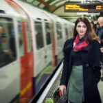 Saumya Tandon Instagram – I get most profound ideas when I travel in the tubes in London. 
There is calmness in the hustle bustle, loneliness in crowds and profound in the mundane . 
Picture by @vineet_johri 

#londonunderground #londonlife #londontubestation