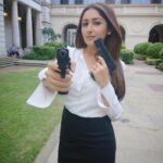 Sayyeshaa Saigal Instagram - Shoot me some interesting questions in the comment box and I’ll try replying to as many as I can! ❤️ #shootdiaries#havingsomefun#action#instapicture#instadaily#guns#showmethelove