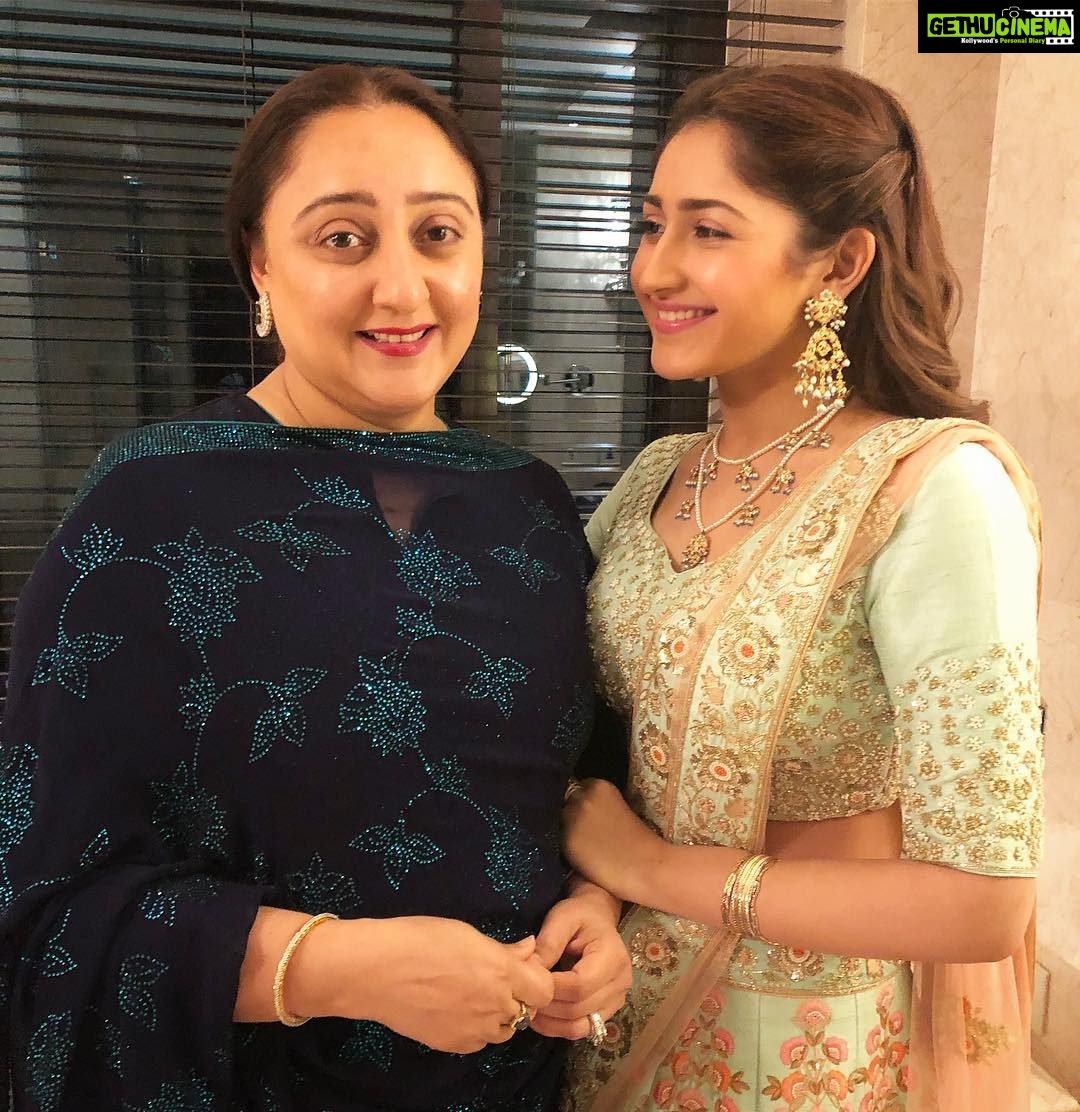 Sayyeshaa Saigal Instagram - Happy birthday Mama! You are my everything...my guide, confidante, security blanket, friend and I’m blessed to have you! Even if I thanked you every minute of my life...it wouldn’t be enough for what you do for me. I love you to the moon and back! 😘😘😘😘❤️❤️❤️❤️ #birthday#mommyandme#bestest#irreplaceable#beautiful#specialperson#love#devotion#blessing#instaphoto#instadaily