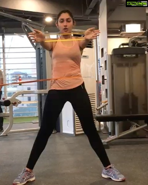 Sayyeshaa Saigal - 245.4K Likes - Most Liked Instagram Photos