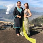 Sayyeshaa Saigal Instagram – These are memories from my shooting in a remote part of #Indonesia for a song from #Kaappaan 
This definitely counts as one of my most challenging outdoors! It was a 4 day shoot in the most beautiful places but it was super cold and the locations were so remote. We would start getting ready at 12am…climb up to the location from 3am to 5am and then start shooting till it was almost sunset! We shot at live volcanoes with sulphur emerging out. You can see the smoke in the background! We had to be so careful…inhaling sulphur is super dangerous! Still the song remains one of favourites! ❤️

#memories#tbt#shootdiaries#love#teamwork#instadaily#experience#workworkwork#travel#volcano#nature Bromo Mountain, Probolinggo Jawa Timur