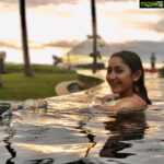 Sayyeshaa Saigal Instagram – #waterbaby #me #swim #fun #splash #lovetheocean #infinitypools #aqua #holidays