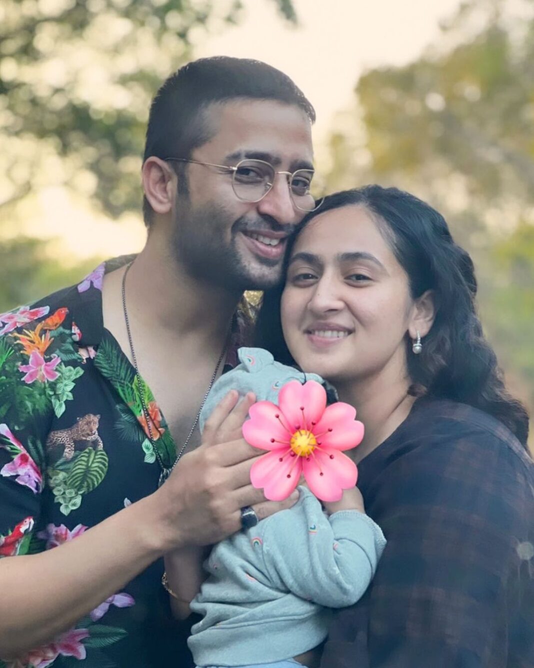 Shaheer Sheikh Instagram - Happy new year everyone.. As we step into 2022, I hope we change our outlook and be more mindful towards protecting & preserving our planet… Here’s to a greener, happier and more peaceful year ahead… #HappyNewYear #loveAndRespect #PlanetEarth #SaveOurPlanet #equality #PeaceAndHarmony