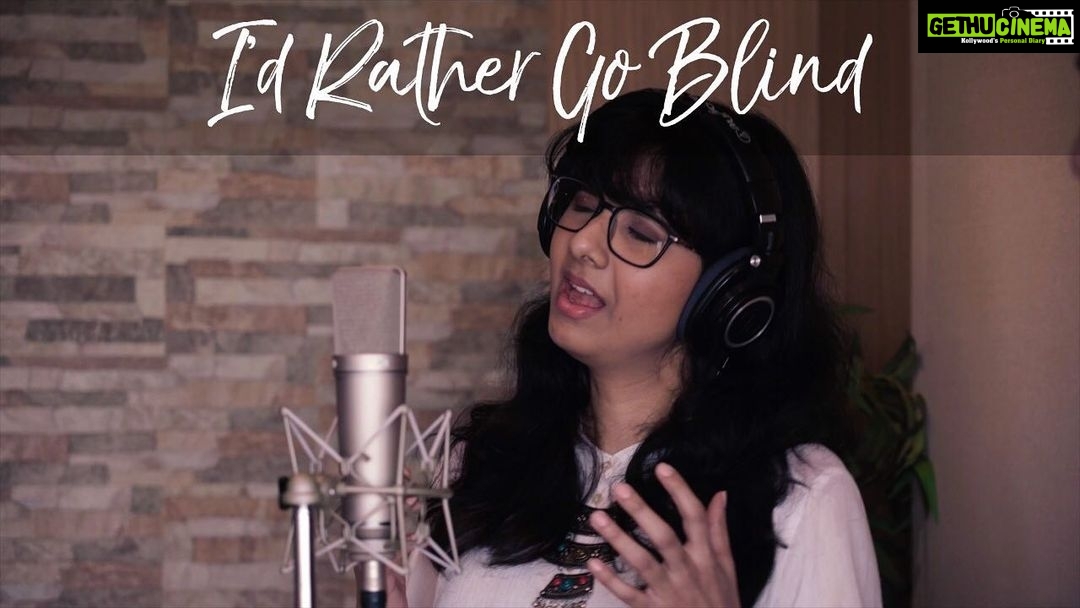 Shakthisree Gopalan Instagram - #NewVideoAlert @the.gooey.kablooey @insta_n00b_conna and I met up one fine morning and jammed out to this classic tune. Here is our cover of “I’d Rather Go Blind” by Etta James - we hope you enjoy this one ♥️ Link In Bio♥️ Thank you to @tobsgarage for mixing and mastering this track and for editing the video and to @jasonki for shooting this jam sesh :) . . Recorded at @krimsonavenuestudios by @mani_the_ratnam mixed . . #shakthisreegopalan #livejam #idratherbeblind #ettajames #ettajamescover #singingtheblues