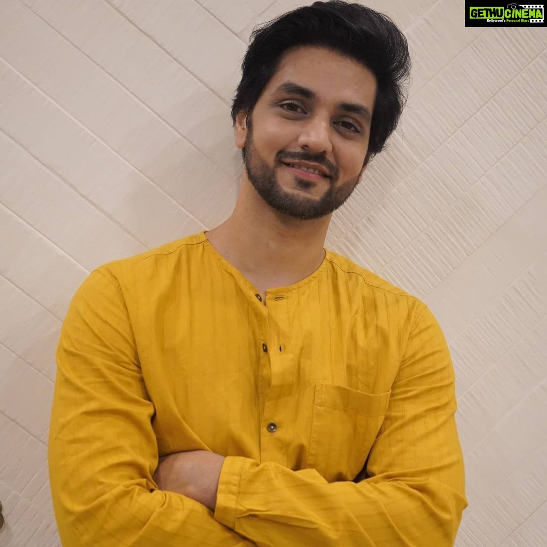 Shakti Arora Instagram - Be happy with what you have. Be excited about ...