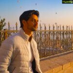 Shakti Arora Instagram – Keep your face to the sunshine and you cannot see a shadow!!