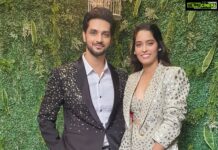 Shakti Arora Instagram - Coming up something soon.. Stylist @priyanshi2102 Outfit @mehboobsons #funtogether @nehaasaxena Nehas outfit @ranbirmukherjeeofficial