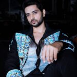 Shakti Arora Instagram – Victory in public is earned through discipline in private. 
.
.
Stylist @stylingbyvictor @sohail__mughal___ 
Outfit @dapperanddare.in 
Makeup @darenmemonofficial 
Hair @krunal_kasare 
Photographer @itshemangshah
Location @opabarandcafe
#ShaktiArora