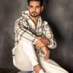 Shakti Arora Instagram – With belief and action all things are possible!
.

Styled By : @simrat_bohra
Photographer : @navindhyaniphoto
Shoes : @skechersindia
Makeup : @ayazkhan5621_
Assisted by : @_kmidahat_
Studio : @studio211mumbai
PR : @aspirecommuni