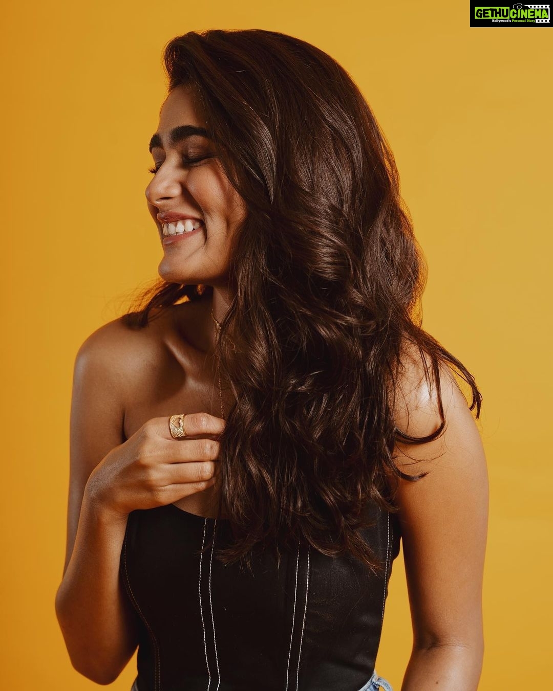 Shalini Pandey - 259.3K Likes - Most Liked Instagram Photos