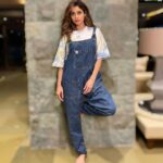 Shamita Shetty Instagram - Your competitors can copy the way you are but they can’t be you ❤️ @colorstv @endemolshineind @vootselect T-shirt - @pista.clothing Dungaree - @freakinsindia Styled by - @mohitrai Assisted by - @ruchikrishnastyles #ShamitaShetty #Queen #ShamitaIsTheBoss #ShamitaForTheWin #ShamitasTribe #BiggBoss #BiggBoss15 #TeamSS