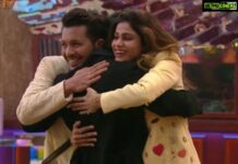 Shamita Shetty Instagram - Always up for a hug in good and bad times that’s our queen #ShamitaShetty for you’ll 😍🤗 Put a ❤️ in the comments below if even you’ll adore these cute moments. . . . @colorstv @endemolshineind @vootselect #ShamitaShetty #ShamitaIsTheBoss #ShamitaForTheWin #Queen #ShamitasTribe #BiggBoss #BiggBoss15 #TeamSS