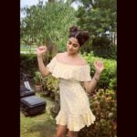 Shamita Shetty Instagram – When u realise it’s Saturday 🌈💃🏻😘 

.

.

.

#saturdayvibes #saturday #fun #weekend #love #instadaily ❤️