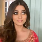 Shamita Shetty Instagram - I’m a rainbow🌈❤️🎀😘 . . . @aashirwadcreation_india @shaylinayak @sheetal_f_khan @bethetribe ❤️ . . . #colors #fun #shoot #colourful #instavideo