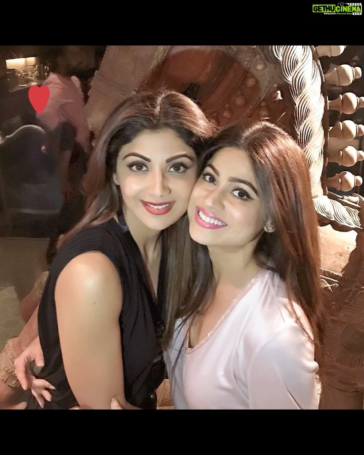 Shamita Shetty Instagram - Happy birthday my munki ❤️❤️ the love of my life❤️ Thankyou for being the lovely soul u r, ever so caring , filled with so much positivity ❤️ u fill my life with so much love n joy.. can’t imagine it without u!may u always be surrounded by ppl who love you n care for u n may ur life be filled with happiness n peace always ❤️ Huggies n love to the power of infinity❤️ #munkiandtunki #happybirthday #love #sisterhood #loveinfinity #lovemylife #instavideo #instadaily
