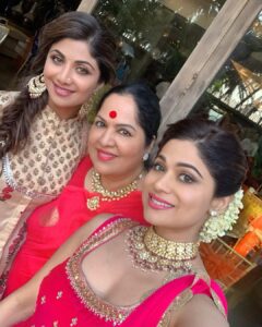 Shamita Shetty Instagram - Happy Dhanteras everyone ❤️🦋