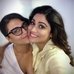 Shamita Shetty Instagram – Last day of shoot with dis one ! Gona really miss u n ur hugs !!! Ur a wonderful human being with a heart of gold ❤️ n I love ur candour ! U say things as is .. a quality I completely relate too which is often misunderstood ! But hey the ones that matter.. get it! Stay as beautiful n genuine as u r.. n see u sooonnn.. love n Huggies.. muah! @swastikamukherjee13 😘🤗❤️ #friendships #love #hugs #instapic #instadaily