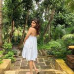Shamita Shetty Instagram - Allow Nature’s peace to flow into you & sunshine flow’s into trees ❤️❤️ #nature #naturelover #mothernature #peace #tranquility #love #instadaily ❤️