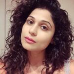 Shamita Shetty Instagram - Ok so dis is me .. with ma curls 🐱🙆‍♀️ #natural #texture #curlyhair #me #instadaily #instagood #instamood #instahair