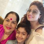 Shamita Shetty Instagram - Family 😘❤️🎀 #sundayfunday #sundayvibes #love #instapic #instadaily
