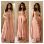 Shamita Shetty Instagram - Event diaries 🎀 Styling : @anusoru Outfit : @kalkifashion Hair : @kromakaysalon #workmode #event #traditional #ethnicwear #indian #instafashion #style #ootd #peach #anarkali #instapic