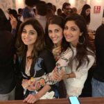 Shamita Shetty Instagram - Fun nights ❤️🎀 #friendships #nightout #instapic