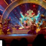 Shamita Shetty Instagram - Today at 12 pm on zee tv !! ❤️ #Repost @zeetv with @get_repost ・・・ 'AP SAARA' India manayega 'Lambodaraya Utsav' ka jashn! Watch the 'Lambodaraya Janm Utsav' of #KumKumBhagya, this Sunday, 8th Sept at 12 pm only on #ZeeTV. @shabirahluwalia @itisriti @shamitashetty_official