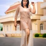 Shamna Kasim Instagram - Style is about confidence……. Styled by @impriyankasahajananda Outfit @direev_official Jewlry @alluringaccessories.a2 Photography @v_capturesphotography Personal asst @vhoney007 #styledbypriyankasahajananda #etvtelugu #dheekingsvsqueens #lovemyjob
