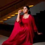 Shamna Kasim Instagram - Red has Guts Deep Strong Dramatic…… Styled by @officialanahita Outfit: @justlikethatbyanju Jewellery: @petalsbyswathi