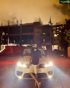 Shanmuga Pandian Instagram - Light play with the rover 
.
.
.
.
.
.
.
.
.
.
.
 .
.
#carsandcoffee #Rangerover #carphotography #carsofinstagram #cars #carporn #car #photography #carlifestyle #carswithoutlimits  #instacar #s #automotivephotography #cargram #carspotting #mk #instacars #carlovers #automotive#carstagram #supercars #v #carphotographer #turbo #m #e #supercar #bhfyp #carsandcoffee #Classiccars #Serendipity