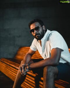 Shanmuga Pandian Instagram - Better days are coming ! 

#chasinglight #photoshoot #eveningwithfriends #weekend
