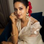 Shanvi Srivastava Instagram - It’s all in the eyes…. . . . 📸 @the_pixel_farmer 👗 @houseofthreestudio Accessories @antegra_diaries Hair @shaikjilani428 Makeup @shivugowda2011 #shanvisrivastava #classic