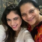 Sherin Instagram - My moooo. Isn’t she the cutest? 😍 . . . . . . . . . #sherin #ootd #ootdfashion #biggbosstamil #biggboss3 #love #mom #mommyandme #family #familytime Coimbatore, Tamil Nadu