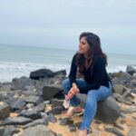 Sherin Instagram - Missed you Poseidon! I haven't seen the ocean in over 2 years! After a long week of hard work, really enjoyed a day off by the beach. Ahhhh bliss #sherin #pondicherry #beach #ocean #candid #biggbosstamil Pondicherry