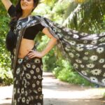 Sherin Instagram - ♥️♥️ . . . . #sherin #love #saree #fashion #styling Pondicherry