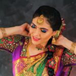 Sherin Instagram - Hello there lovelies! I love how colourful this picture is. I feel like a rainbow and a peacock 🙈. Tell me your fav colour. MUA- @sugunadevi_makeup_artist Jewels- @vishakaweddingstudio Photographer- @lightmonkstudios Blouse - @harsaembroidery . . . . . . #sherin #bridal #girl #southindianbride #indian #indianbride #bride #makeup #biggbosstamil #biggboss #tamil #love #look #ootd #silksarees #saree Coimbatore, Tamil Nadu
