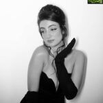 Sherlin Seth Instagram – AUDREY HEPBURN ✨
.
Late post but love the output.
.
Shot by the very talented
 @pavantanooj_photography
H&M : @makeovers_by_ranjitha @agenerous_glam_
.
 #halloween2021 #halloweenmakeup #halloweencostume #halloween #trending #foryou #forme #viralpost #sherlinseth #audreyhepburn #hotgirl #actress #bollywoodsong #tamilcinema #tamilactress