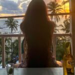 Sherlin Seth Instagram - Beautiful sunsets and cold beer ! #goa'2021 Picture credits : @vaig30 and @sahilshyam . . . . . . #sherlinseth #beer #goa #floral #actor #bollywoodactress #hindi #tamil #tamilcinema #foryoupage #foryou #forme #alcohol #beerstagram #viralpost #viralindia