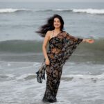 Sherlin Seth Instagram - A love affair between the sea and the saree! #waterbaby With my favourite team 🧡 @abhinay_venkat @vinaydev628 @demarcofq @pavantanooj_photography @_a.w.o.l_ . . . #saree #sareelove #beachlife #beachvibes #sherlinseth #tamil #tamilactor #telugu #tamilponnu #unarvugalthodarkathai #beautifulgirls #kashmirigirls #nomakeup #foryoupage #forme #viralpost #viralreels