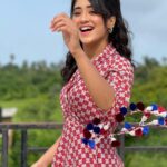 Shivangi Joshi Instagram – Feeling good-natured 🍀