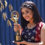 Shivangi Joshi Instagram - Thank You @ibollywoodlife for bestowing me with the 'Best Actor Award' and would like to thank all my well wishers for keeping their belief in me. ♥️ #gratitude #blessed